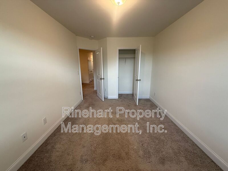 Paddlers Cove 3 Bedroom 2.5 Bath Townhome property image