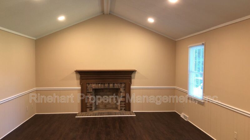 Cozy, 3-Bedroom Ranch property image