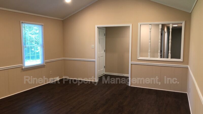 Cozy, 3-Bedroom Ranch property image
