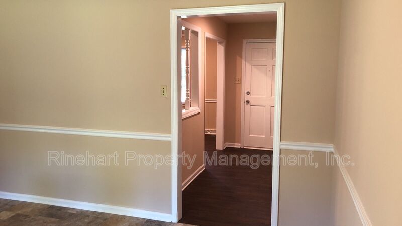 Cozy, 3-Bedroom Ranch property image