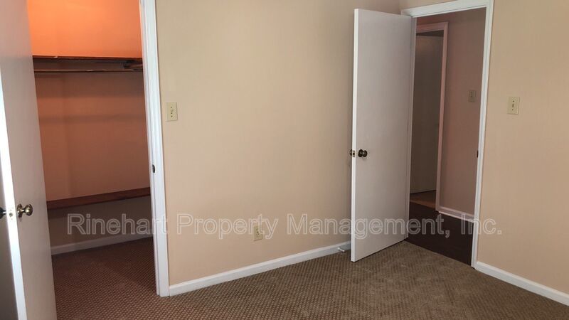 Cozy, 3-Bedroom Ranch property image