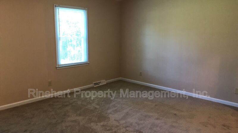 Cozy, 3-Bedroom Ranch property image