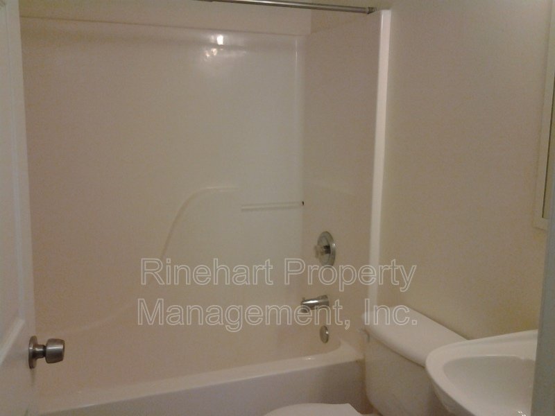 3 Bedroom, 2 Bathroom Home property image