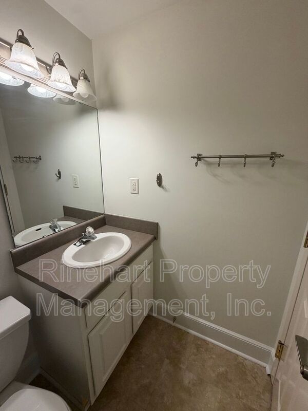 Downtown Loft Apartment!! property image