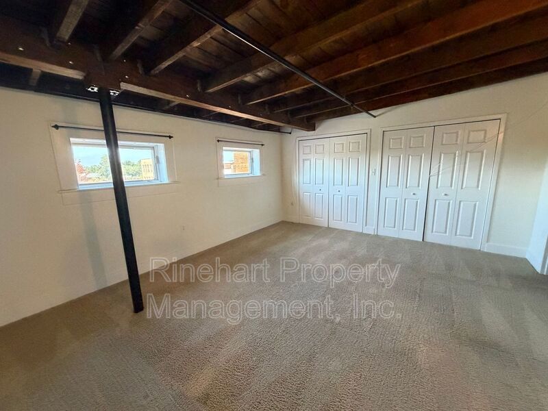 Downtown Loft Apartment!! property image