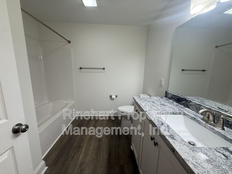 Modern 3BR/2BA Home Walking Distance to Downtown York property image