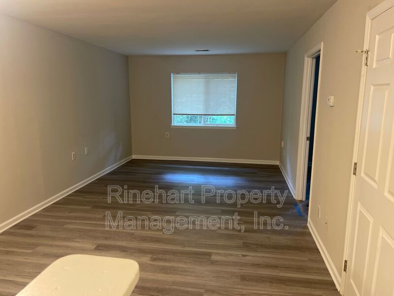 Two-bedroom, Two-bathroom Condo in Eagles Place property image