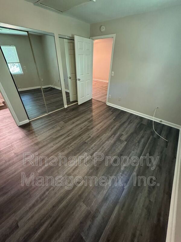 Two-bedroom, Two-bathroom Condo in Eagles Place property image