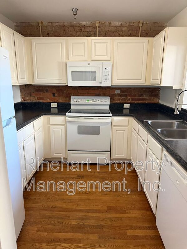 Loft Apartment on Main Street in Downtown Rock Hill property image