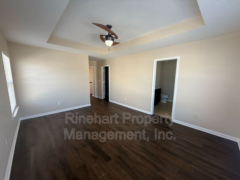 3BR/2.5BA Home with 2-Car Garage & Community Pool in Catawba Village property image