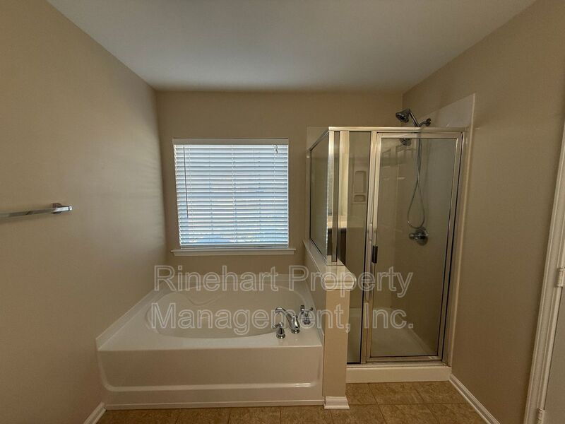 3BR/2.5BA Home with 2-Car Garage & Community Pool in Catawba Village property image