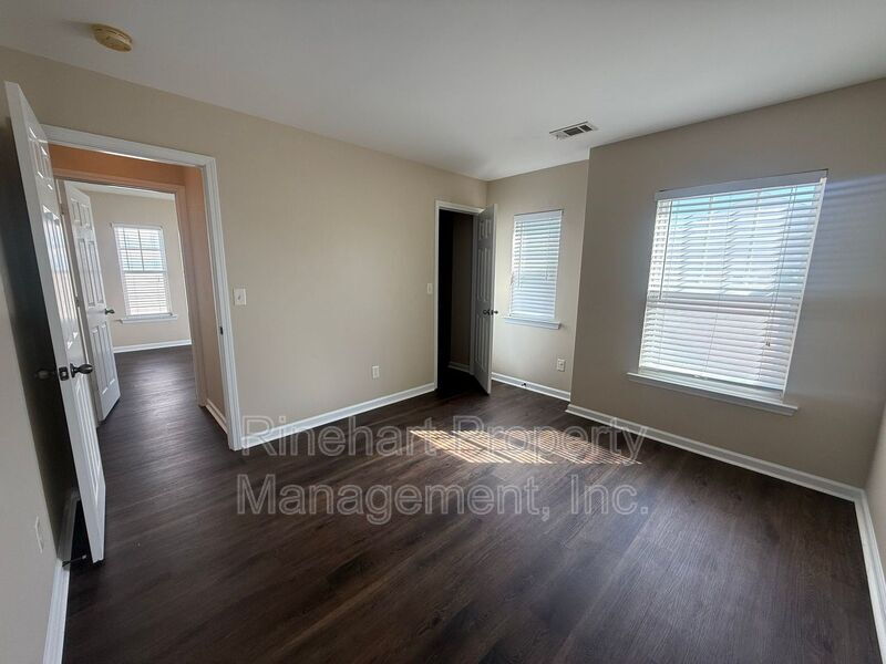 3BR/2.5BA Home with 2-Car Garage & Community Pool in Catawba Village property image