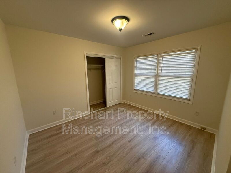 Open-Concept 3BR/2BA in Tega Cay | Vaulted Ceilings, Double Garage, Fort Mill Schools property image