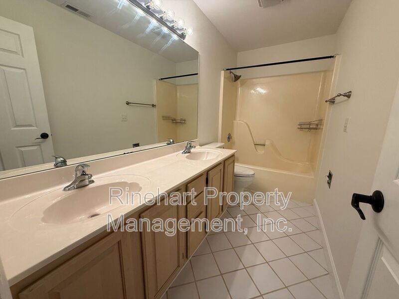 Open-Concept 3BR/2BA in Tega Cay | Vaulted Ceilings, Double Garage, Fort Mill Schools property image