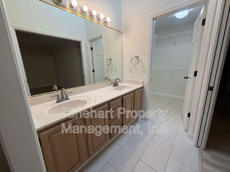 Open-Concept 3BR/2BA in Tega Cay | Vaulted Ceilings, Double Garage, Fort Mill Schools property image