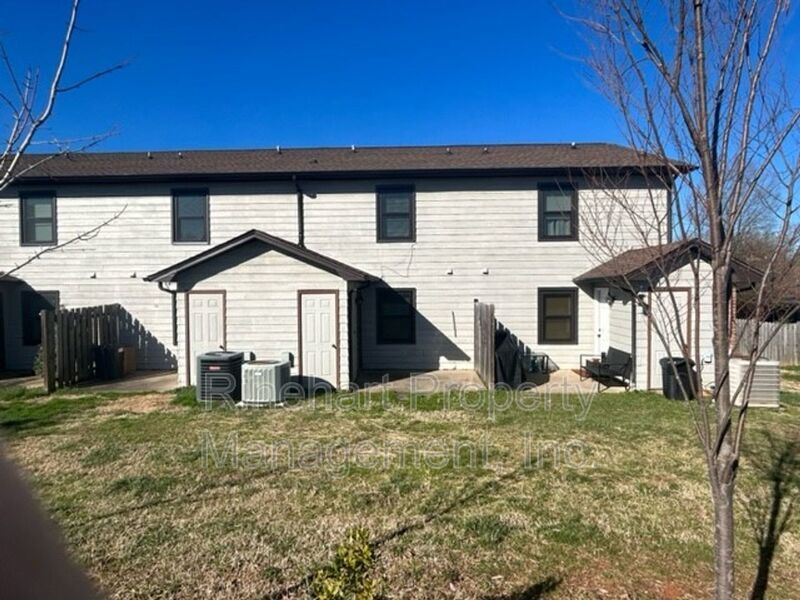 Spacious 2-Bedrrom, 1.5 Bathroom Townhome property image