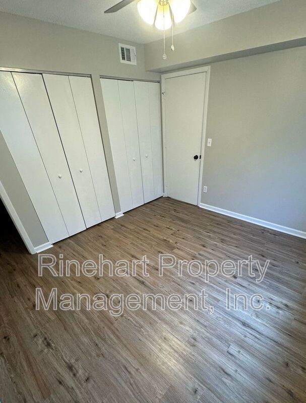 Beautiful 2-Bedroom, 2- Bathroom Condo - MAKE THIS YOUR HOME!!!  ***RENT SPECIAL: HALF OFF THE FIRST MONTH RENT*** property image