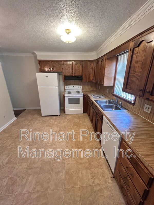 Recently Renovated 2-Bedroom Brick Home property image