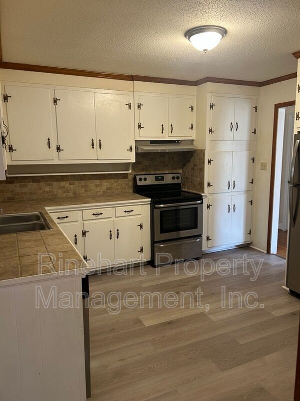 Three-Bedroom, Two-Bathroom Brick Home property image