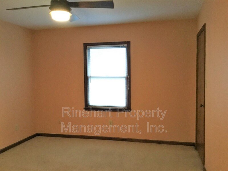 Spacious 2-Bedrrom, 1.5 Bathroom Townhome property image