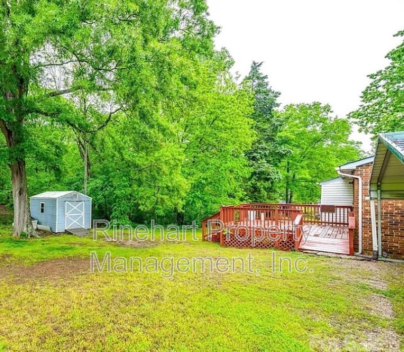 Charming Brick Ranch with Plenty of Room!!! property image