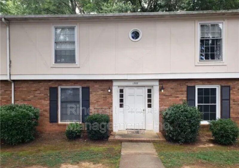 Completely Remodeled 2-Bedroom, 1.5 Bathroom Condo property image