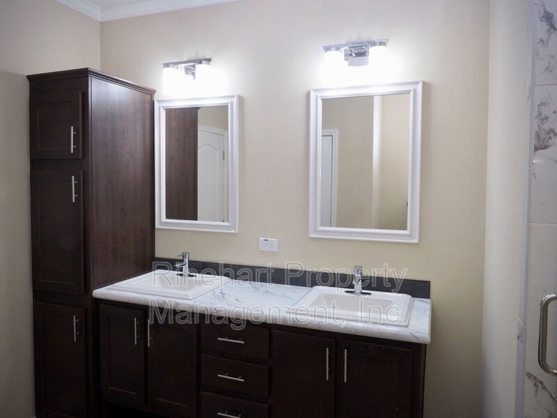 Charming Country Three-Bedroom Two-Bathroom Home with Modern Finishes & a Large Yard In Chester property image