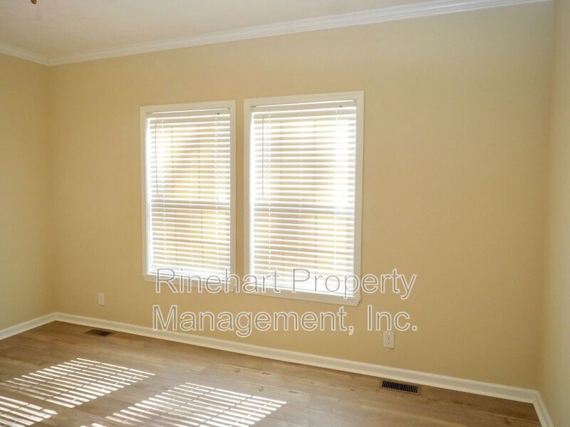 Charming Country Three-Bedroom Two-Bathroom Home with Modern Finishes & a Large Yard In Chester property image