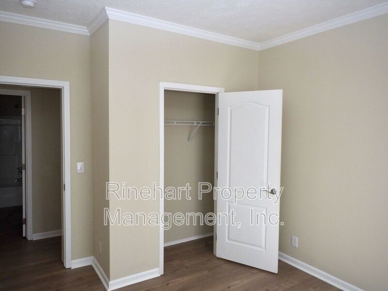 Charming Country Three-Bedroom Two-Bathroom Home with Modern Finishes & a Large Yard In Chester property image