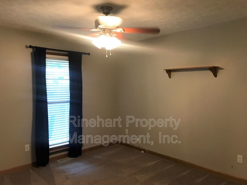 Stunning 3 Bedroom Home with Bonus Room property image